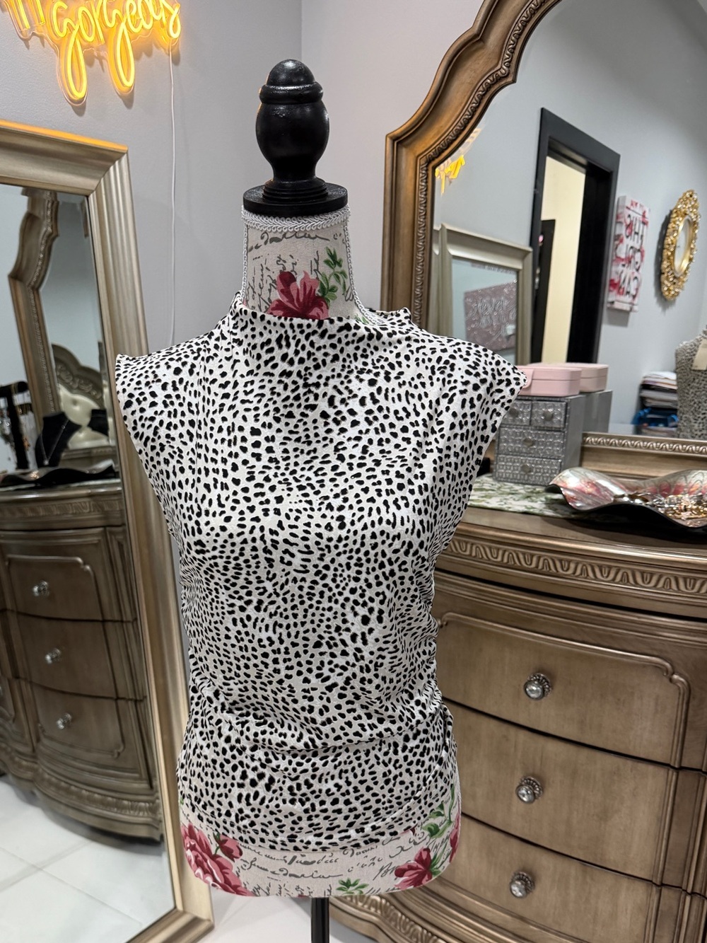 H&M Black and White Dotted Sleeveless Tank